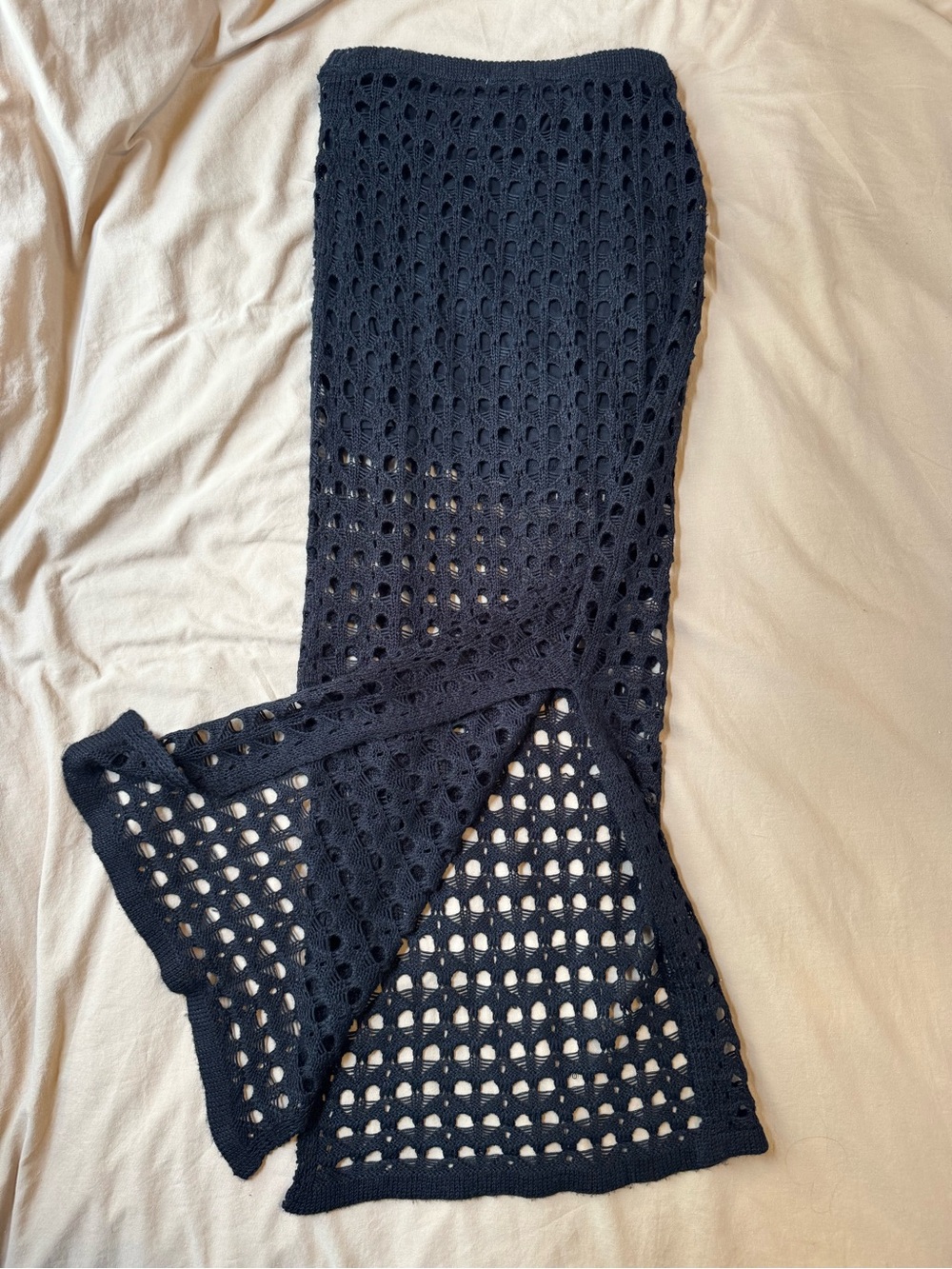 stradivarius black crochet skirt